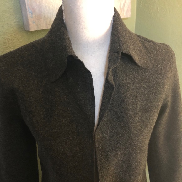 Coat - Picture 4 of 6